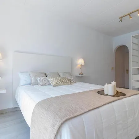 148-empurialola - Beautiful With Pool And Garden With Mooring *
