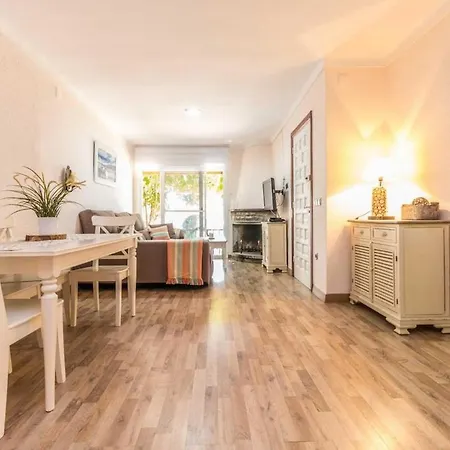 Holiday home 148-empurialola - Beautiful With Pool And Garden With Mooring Empuriabrava