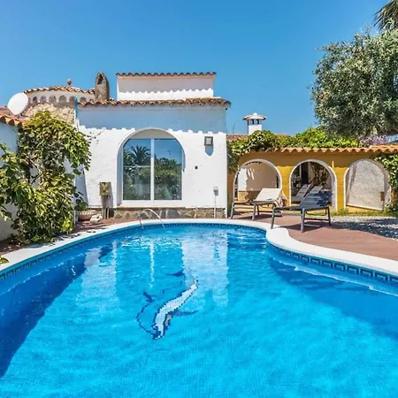 148-empurialola - Beautiful With Pool And Garden With Mooring Empuriabrava